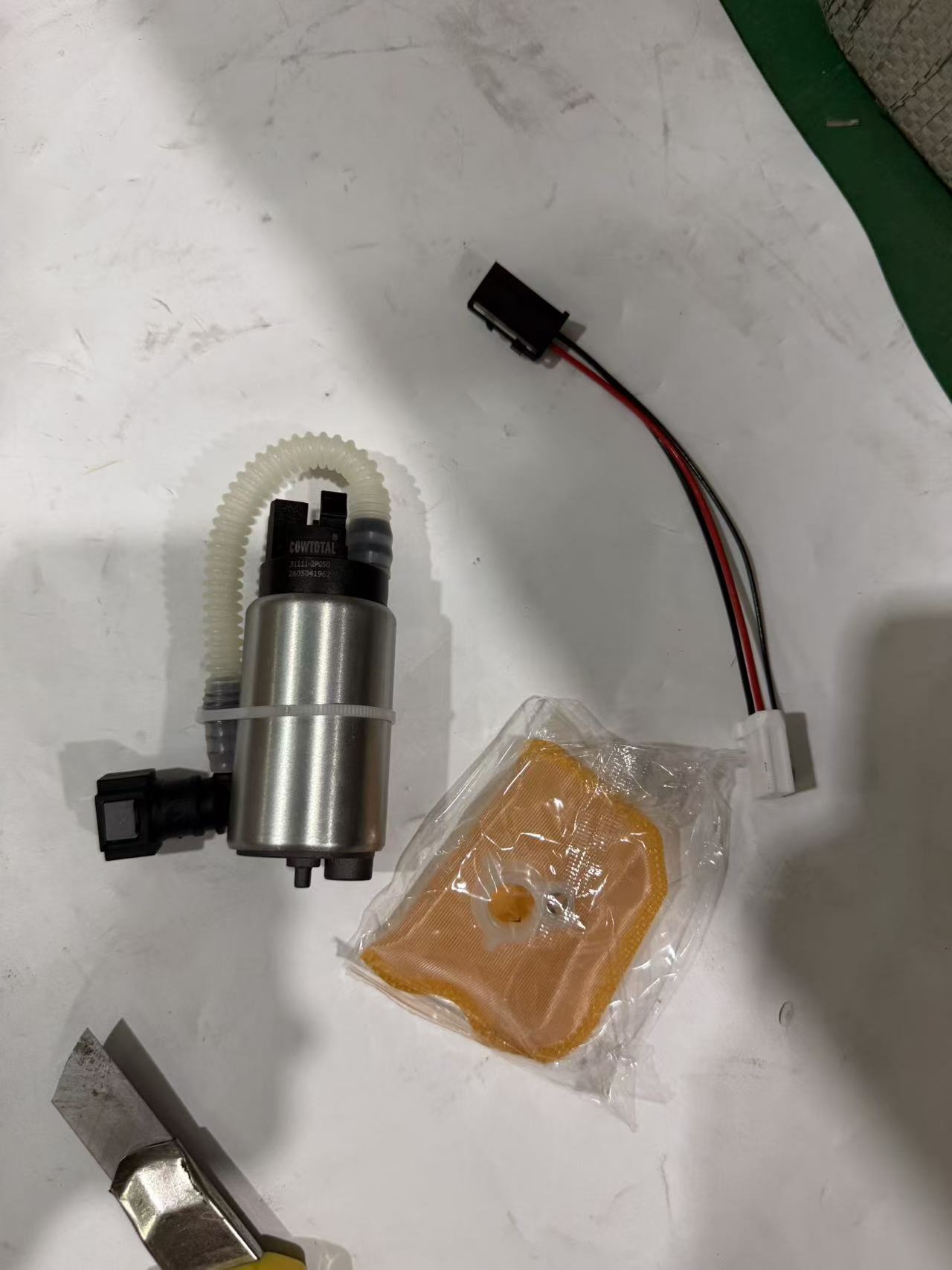 Hyundai 31111-2P050 Fuel Pump