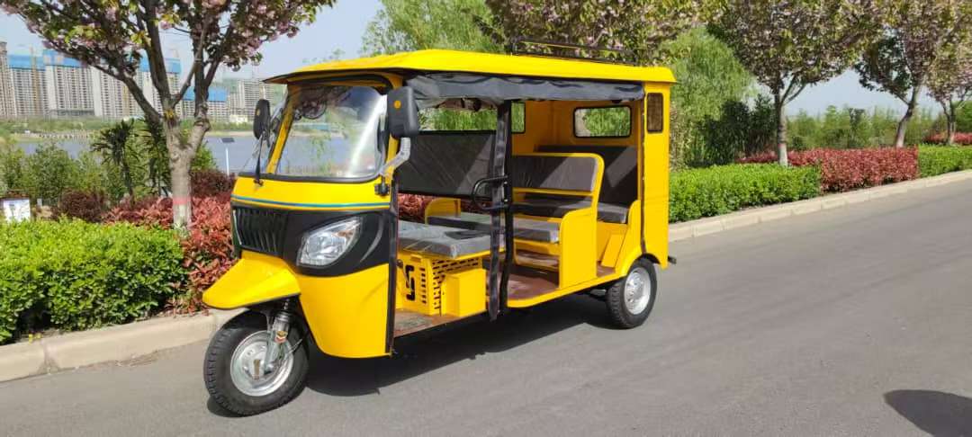 Two-Row Passenger Tricycle JSK-TRI-003 photo 1