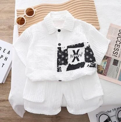 White Textured Graphic-Pocket Set showcase
