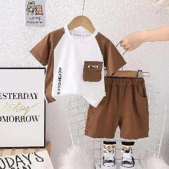 Brown Raglan Pocket Tee and Shorts Set showcase