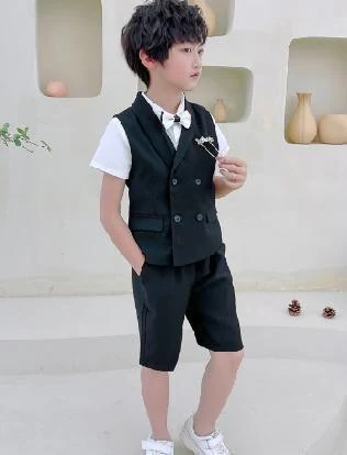 Monochrome Vest and Knee-Short Outfit showcase