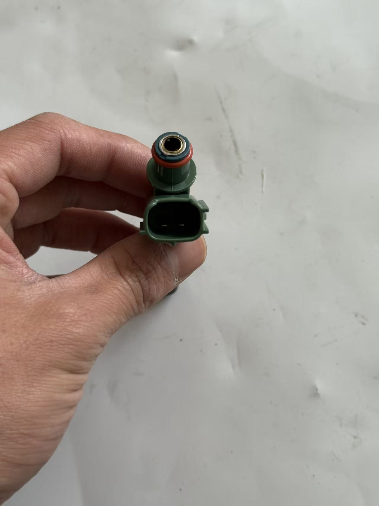 Toyota 23250-0C050 Fuel Injector view 3