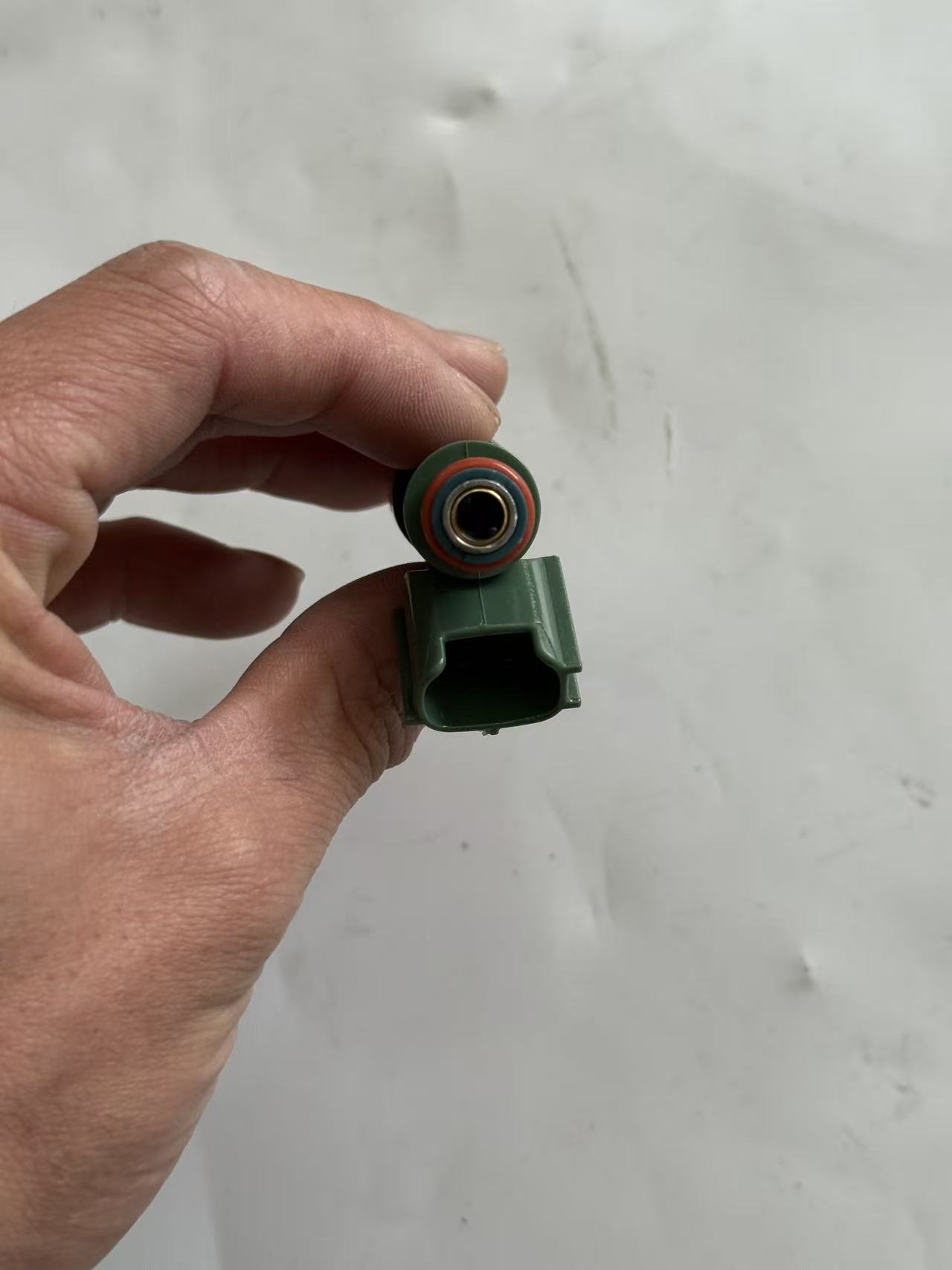 Toyota 23250-0C050 Fuel Injector view 4
