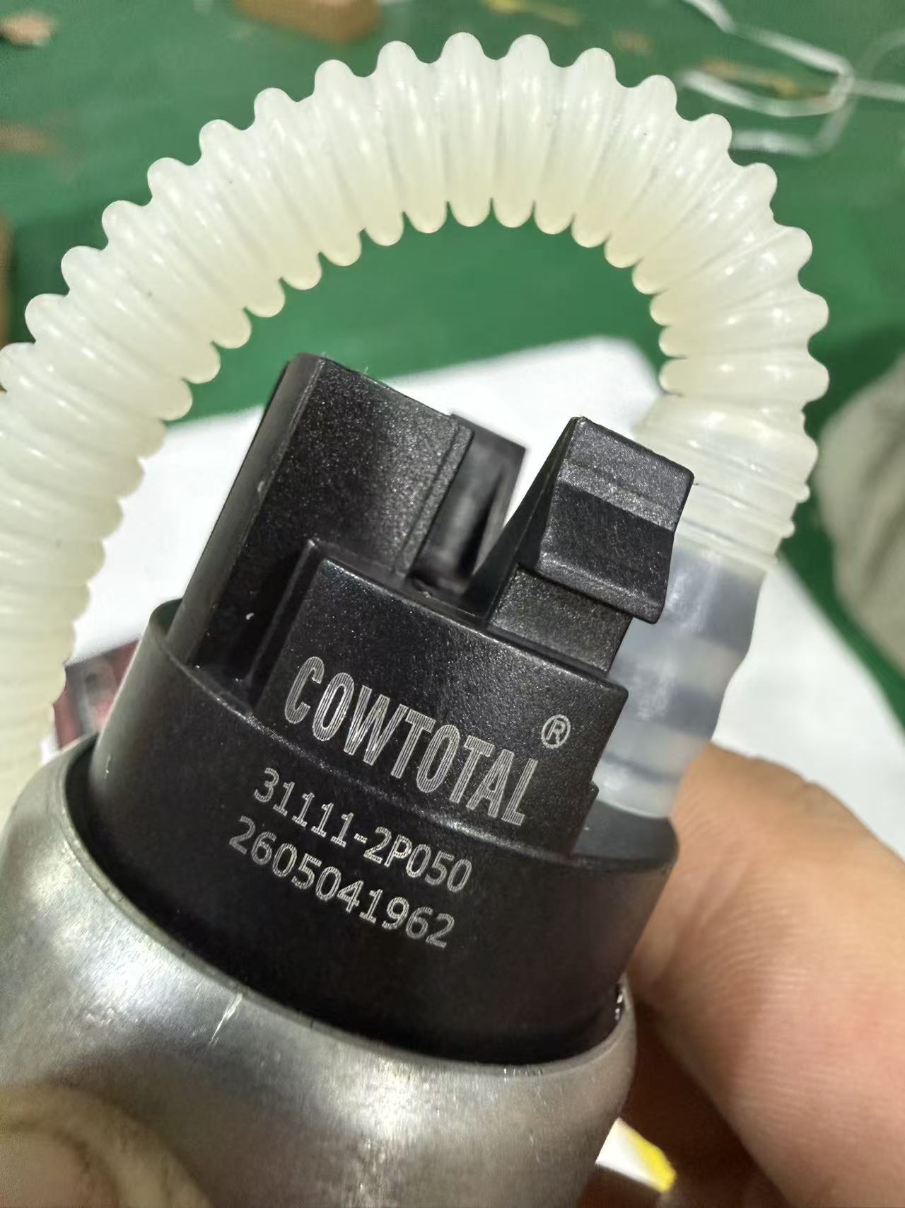 Hyundai 31111-2P050 Fuel Pump JSK-FPM-004 photo 2