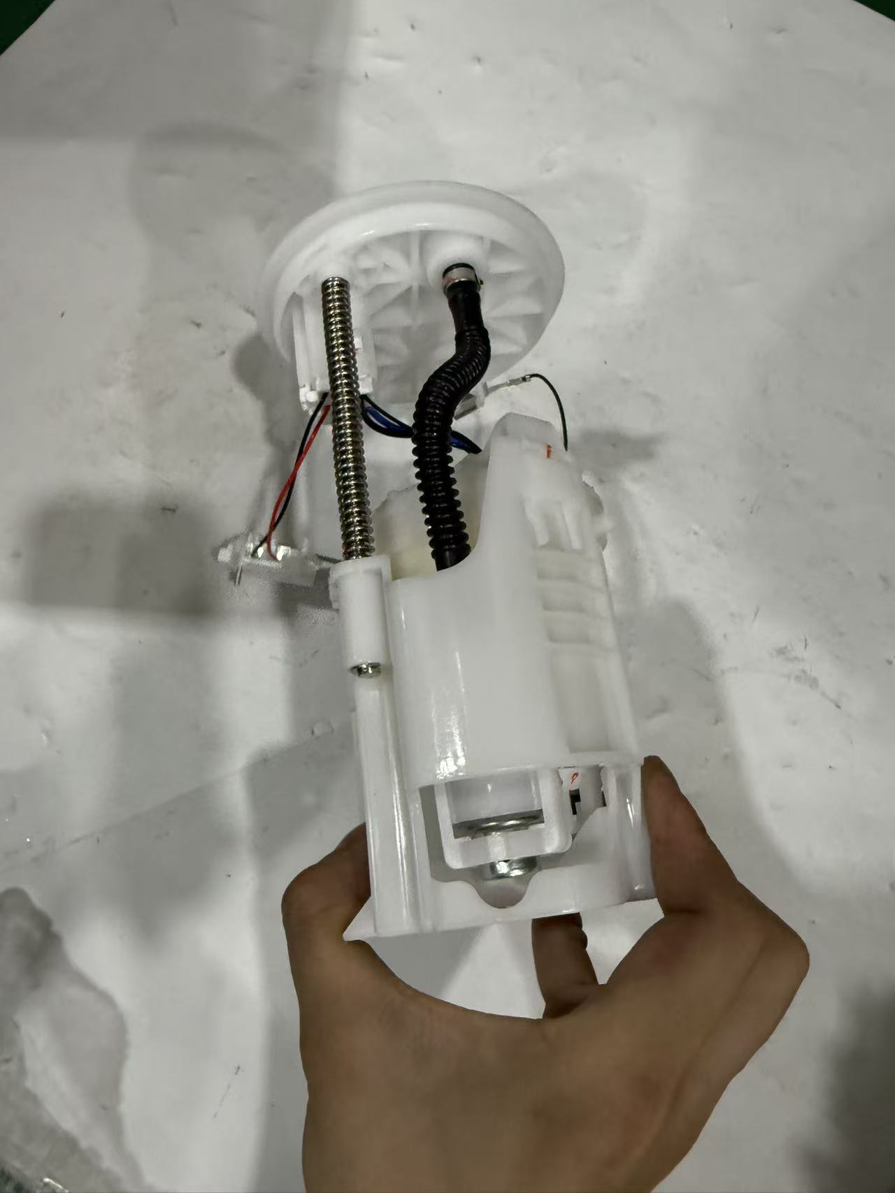 Toyota 77020-06090 Fuel Pump Module JSK-FPM-007 photo 1