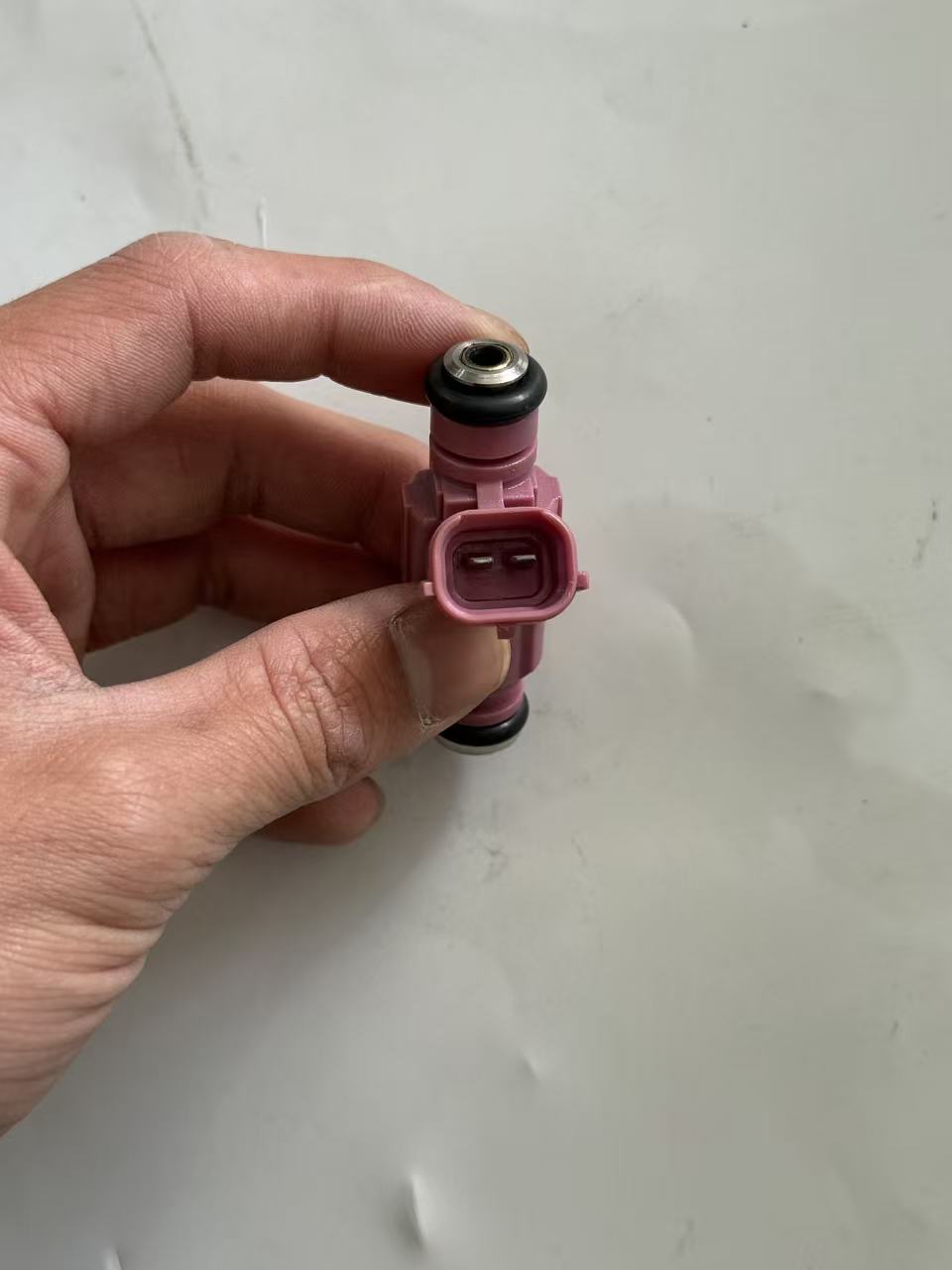 Hyundai 35310-37170 Fuel Injector JSK-INJ-011 photo 1