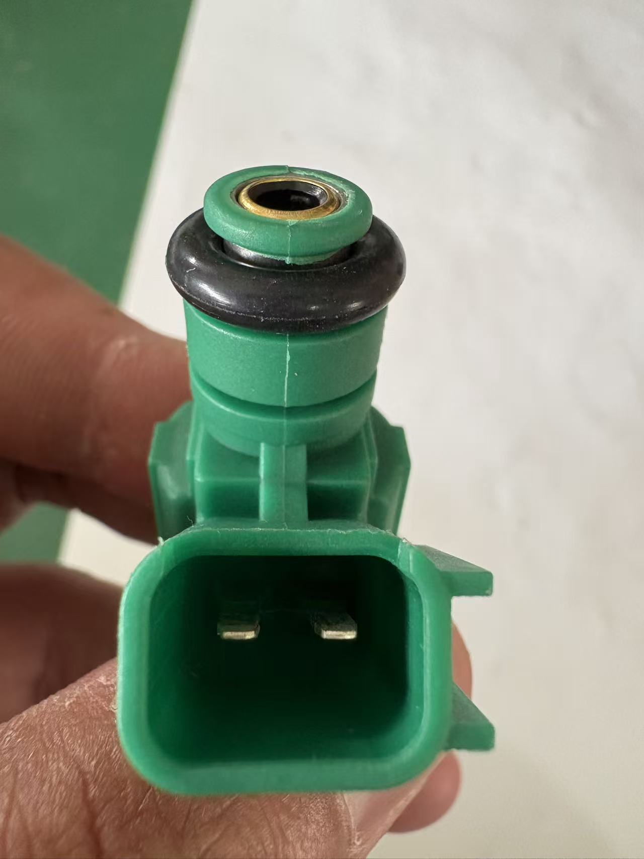 Hyundai 35310-3C400 Fuel Injector view 4