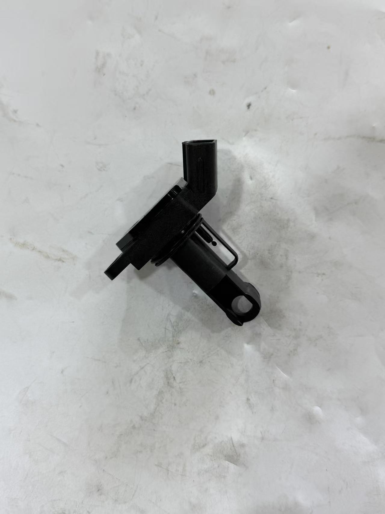 Toyota 22204-0D010 MAF Sensor view 3