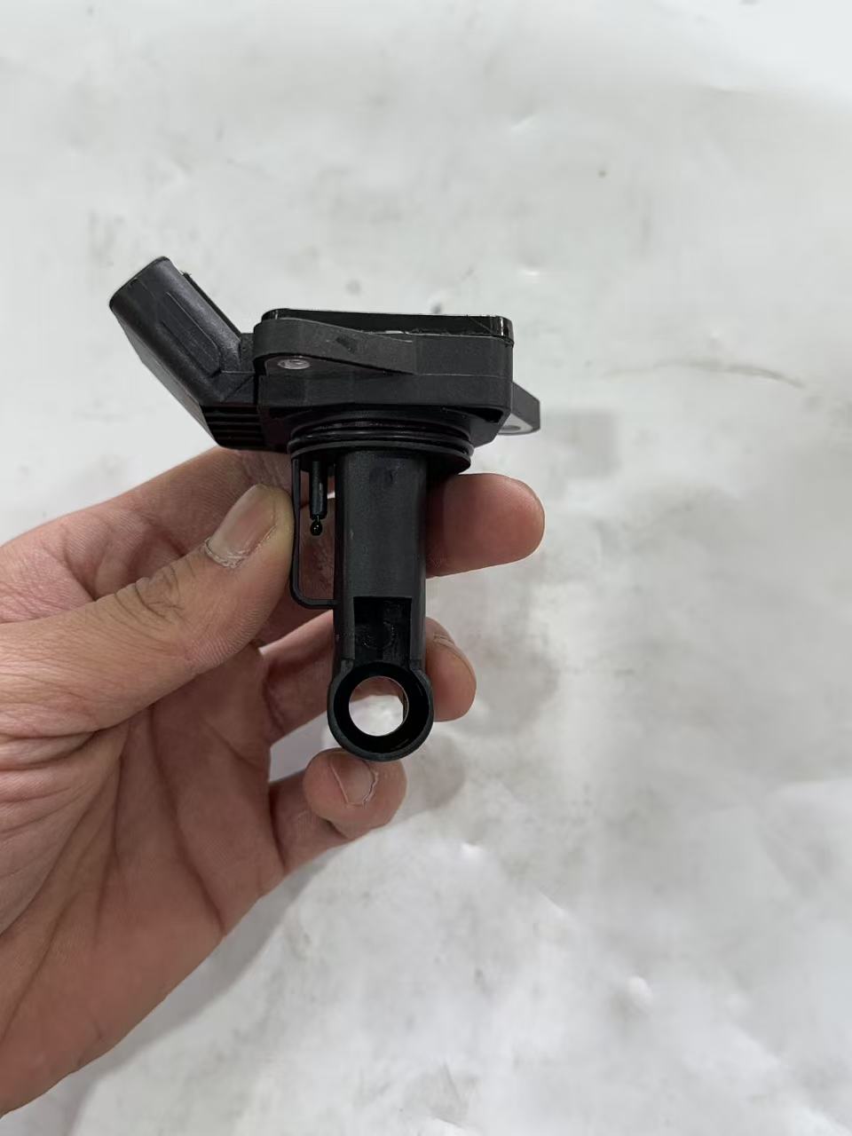 Toyota 22204-0D010 MAF Sensor view 2