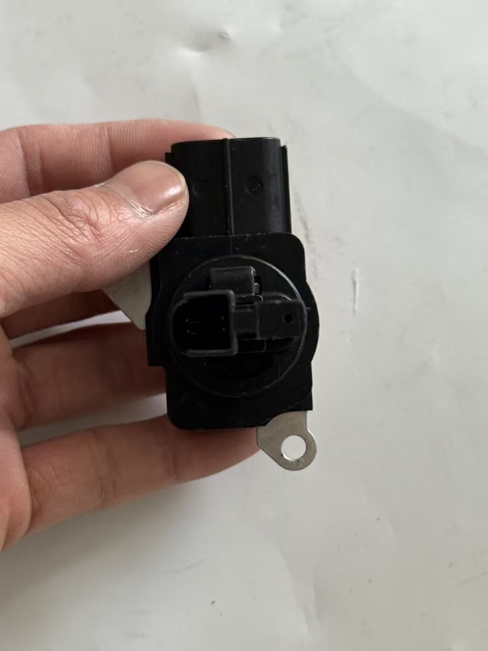 Toyota 22204-0H010 MAF Sensor view 2