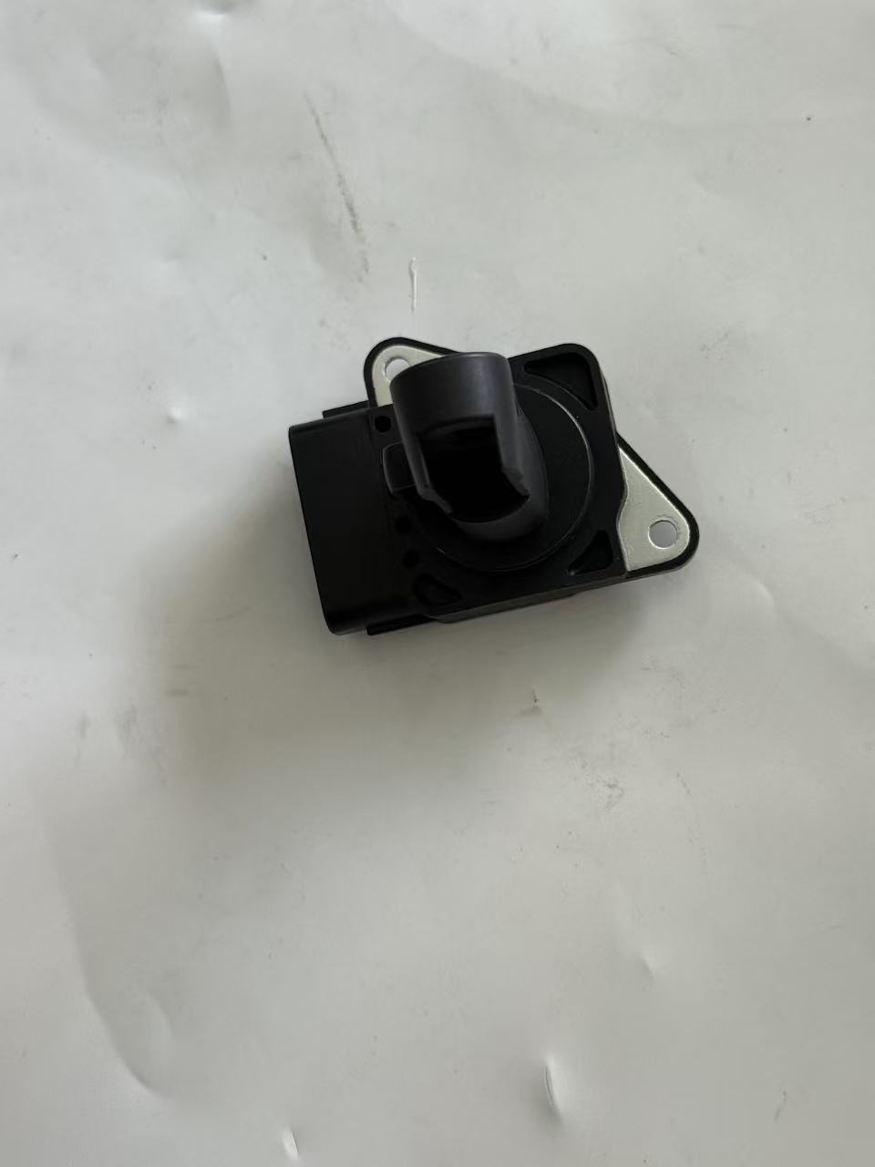 Toyota 22204-0L010 MAF Sensor view 3