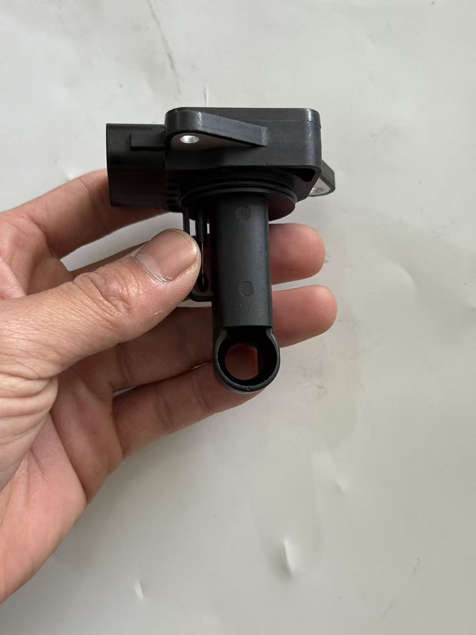 Toyota 22204-0L010 MAF Sensor view 5