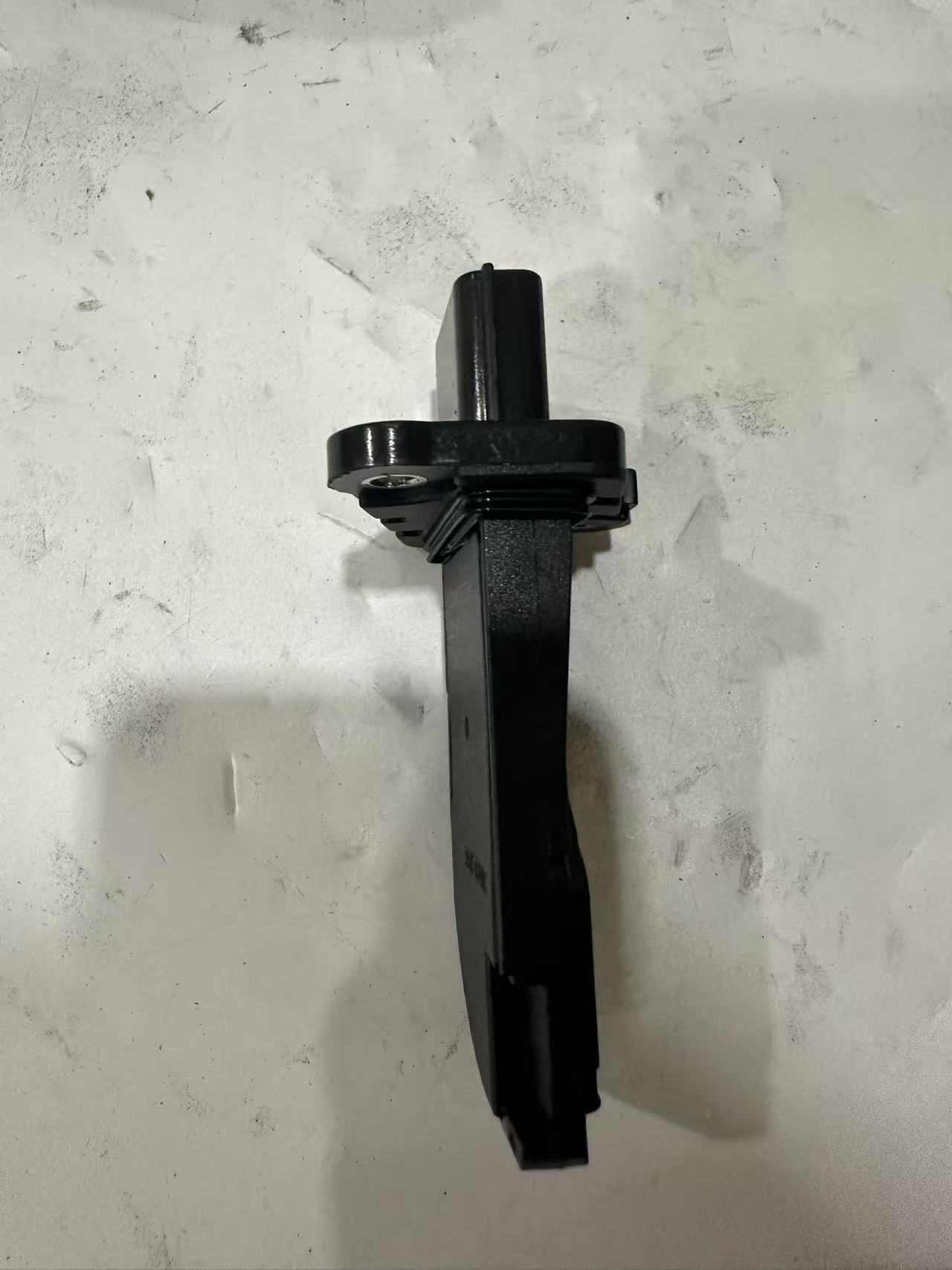 Nissan 22680-1MG0A MAF Sensor view 7
