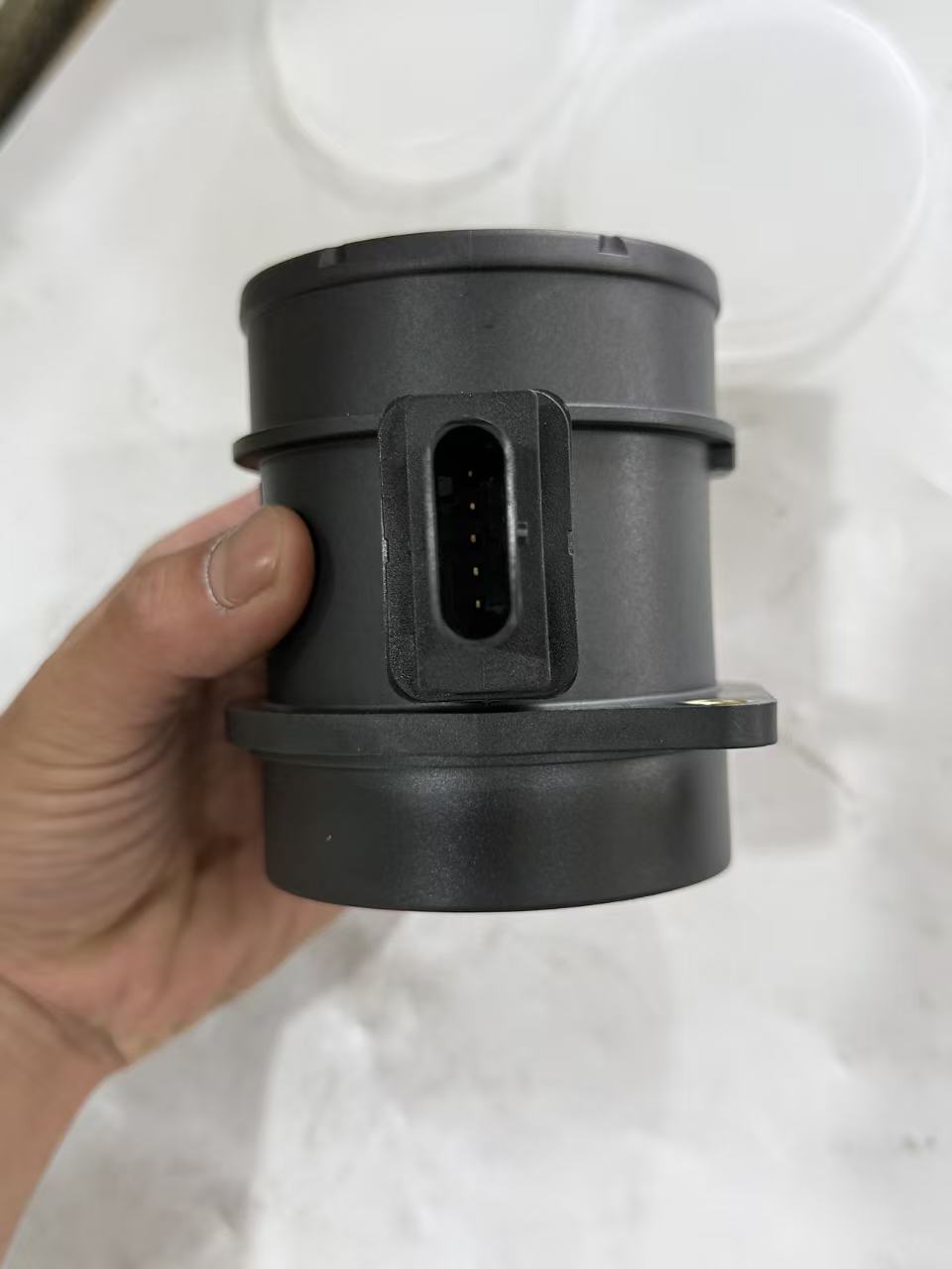 Hyundai 28164-27800 MAF Sensor view 3