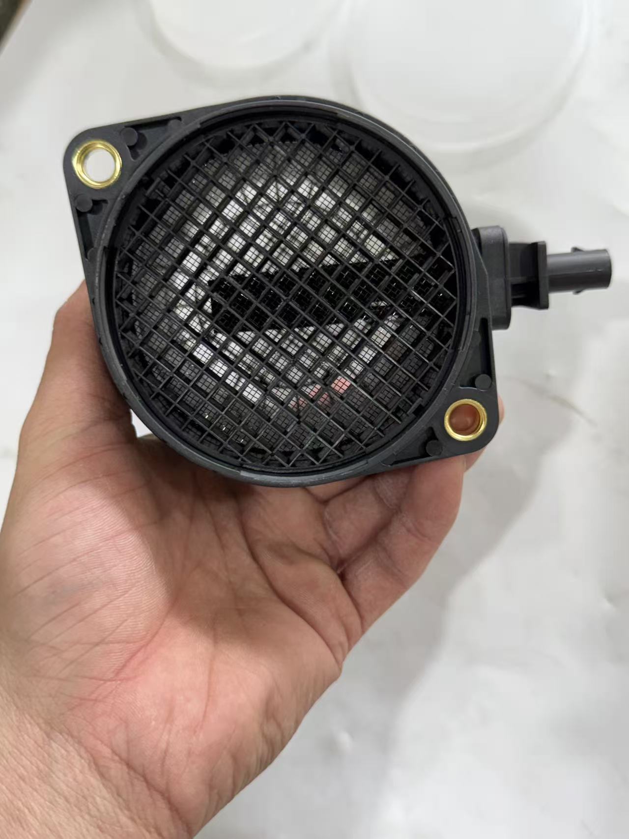 Hyundai 28164-27800 MAF Sensor view 4