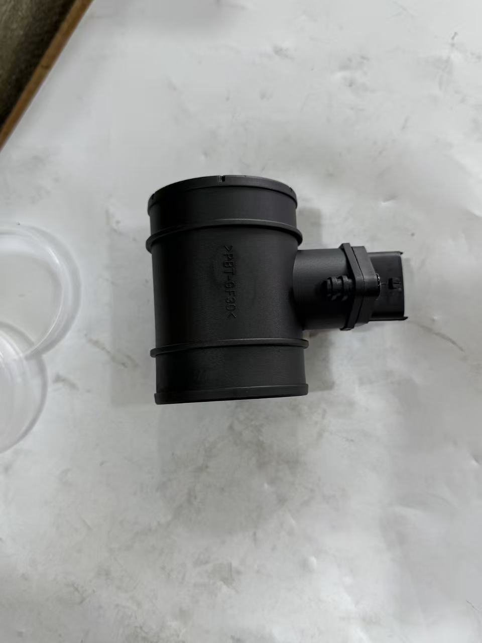 Hyundai 28164-27900 MAF Sensor view 3