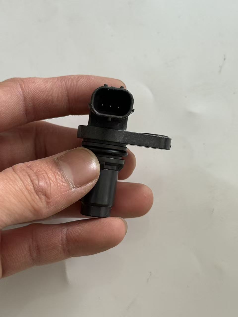 Toyota 90919-05061 Camshaft Position Sensor view 5