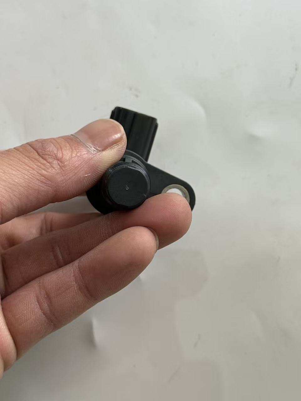 Toyota 90919-05061 Camshaft Position Sensor view 6