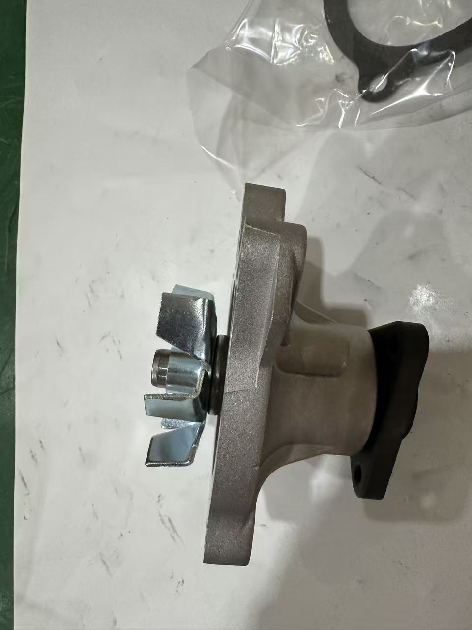 Toyota 16100-29155 Engine Water Pump view 6