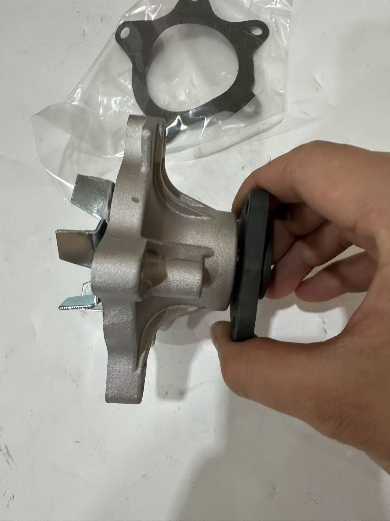 Toyota 16100-29155 Engine Water Pump view 7
